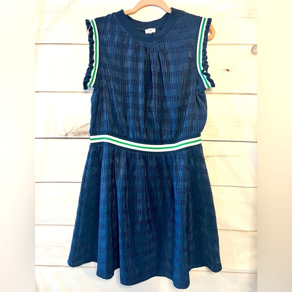 EUC Voy size large dress - Picture 1 of 4